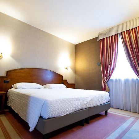 Hotel Rendez Vous 샤티옹 외부 사진