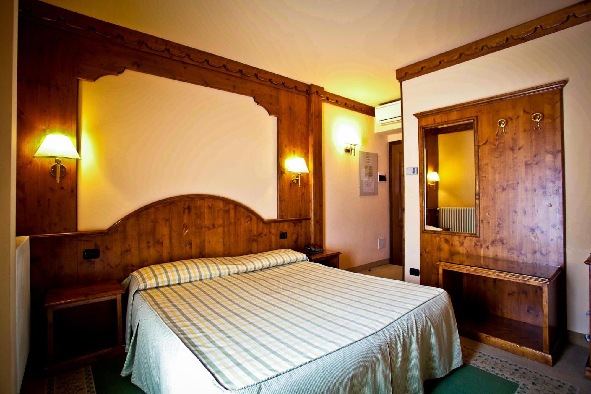 Hotel Rendez Vous 샤티옹 외부 사진